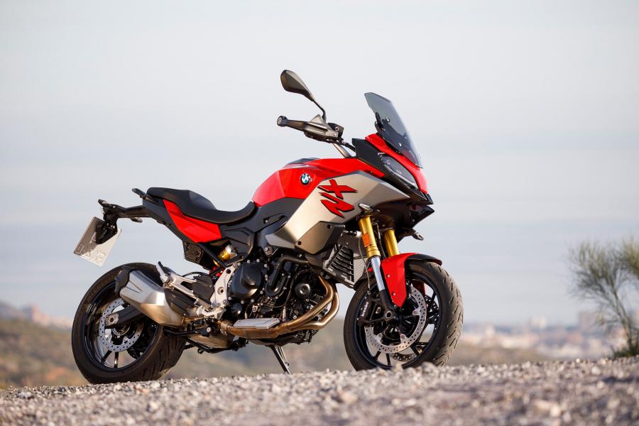 BMW F 900 XR